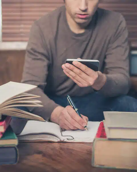 assistance à l'écriture d'un mémoire