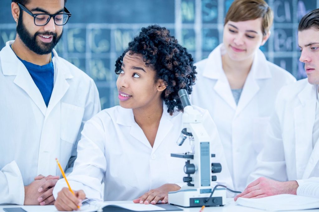 Le processus de formulation en deux étapes Le processus de formulation en deux étapes