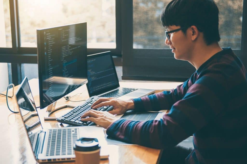Quand une composante empirique ou de travail sur le terrain n'est-elle pas essentielle Quand une composante empirique ou de travail sur le terrain n'est-elle pas essentielle
